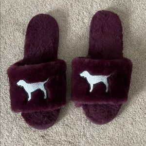 PINK slippers never worn